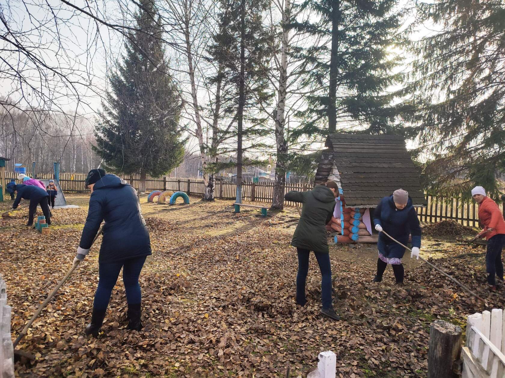 Раскраски по сказкам шварца